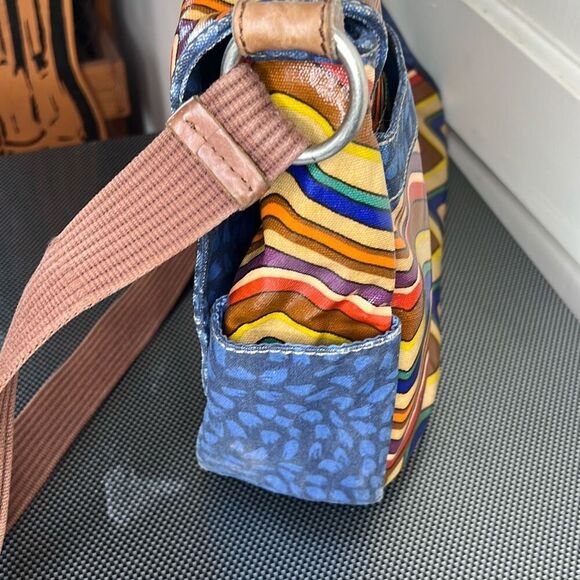 Fossil Key-Per Multi Color Chevron Messenger Bag - Picture 7 of 10